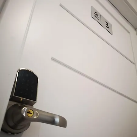 Lena 3 ראסיבורז'